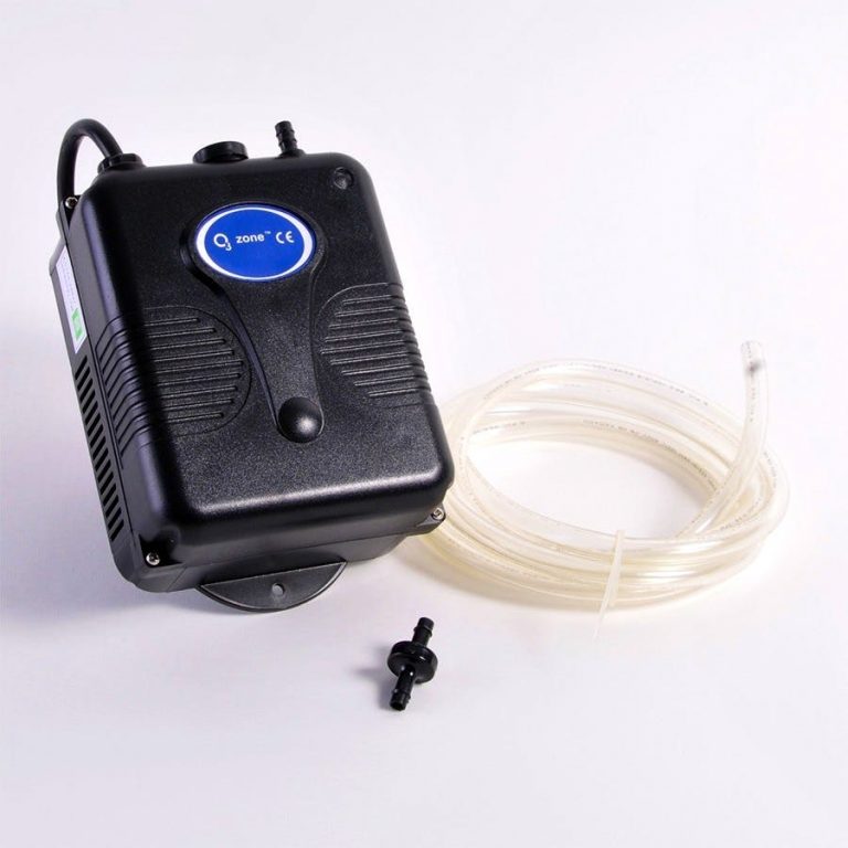Ozonator