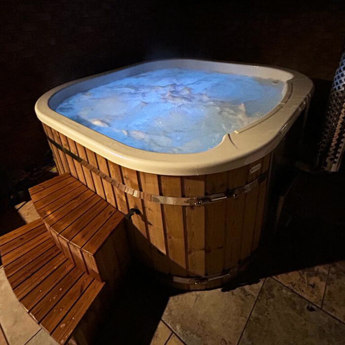 Hottub Square 200x200cm met externe kachel - Afbeelding 5
